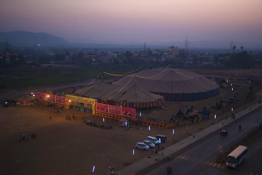 Aerial view of the Rambo circus tent and its artists' living quarters.