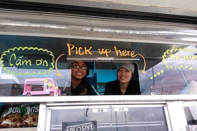 Genissa and Kieu serve up lunch at South Lake Union. (Photo via Xplosion Facebook page)