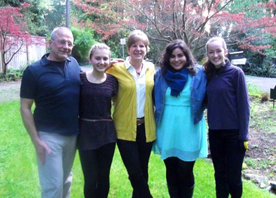 Hannah (second from left) and her family host visiting Tunisian journalist Arwa Kooli in Seattle. (Photo courtesy of Myrick family) 
