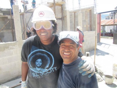 The author with Aurelio Hernandez, In Country Director of GLobal Visionaries, building a school in San Antonio Augas Calientes, Guatemala. Photo thanks to Reagan Jackson.