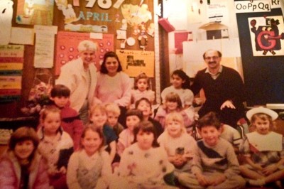 The author (back row, 2nd from right) with her sister and her parents and her teacher in her kindergarten classroom at Helen Keller Elementary in Kirkland in 1987.