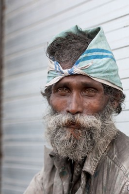A homeless man in Galle, Sri Lanka. (Photo by <a href="http://www.flickr.com/photos/photosightfaces/with/7603689532/">Brett Davies </a> via Flickr)