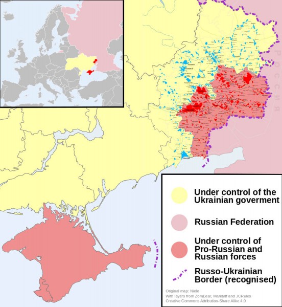 A map showing the war in Eastern Ukraine. Areas in red are breakaway regions now under de-facto Russian control. (Map by Niele via Wikipedia)