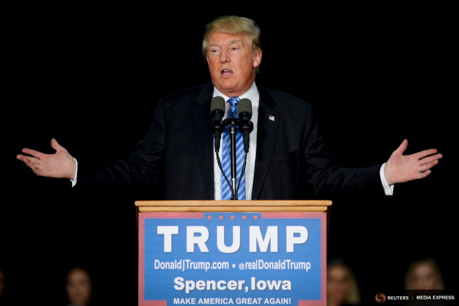 U.S. Republican presidential candidate Donald Trump speaks during a campaign stop in Spencer, Iowa December 5, 2015. (Photo by Mark Kauzlarich for Reuters.)