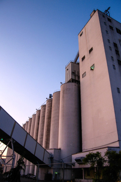 The Pier 86 silos, seen from Centennial Park on the north end of the Seattle Waterfront. The silos hold mostly soybeans and corn for export. (Photo from Flickr by Sean Munson)
