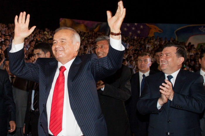 Uzbekistan's President Islam Karimov (L) dances as Prime Minister Shavkat Mirziyoyev applauds next to him during Independence Day celebrations in Tashkent, Uzbekistan in 2007. (Photo from Reuters / Shamil Zhumatov)